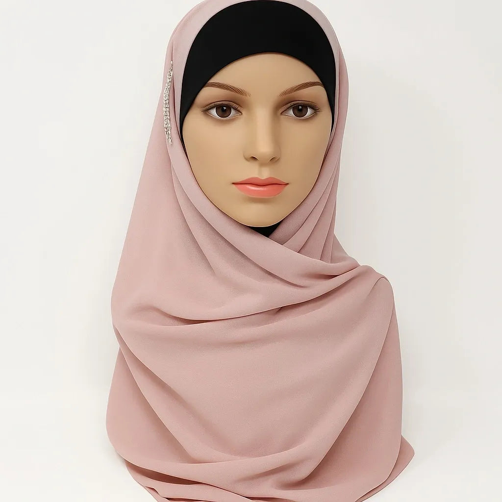 Blush pink hijab scarf for women, soft modest Islamic headscarf, lightweight Muslim shawl style hijab, elegant everyday prayer scarf in light pink